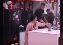 בנתיים באח הגדול רוסיה דייר בגובה 2 מטר מוריד כאפה לדיירת שמציקה לו