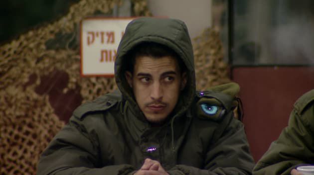 אורן נגד הדיירים הוותיקים הם באים לשחק איתי בקקה אני עוד שניה מפוצץ פה את המשימה
