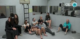 רמי ולינור צוחקים על אופיר מול הפנים שלו, "איזה חופר יש לו לקות "